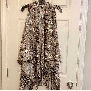 Leopard print duster size M
